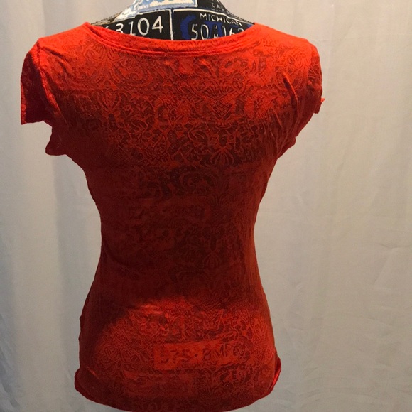 Orange shirt - Picture 4 of 6